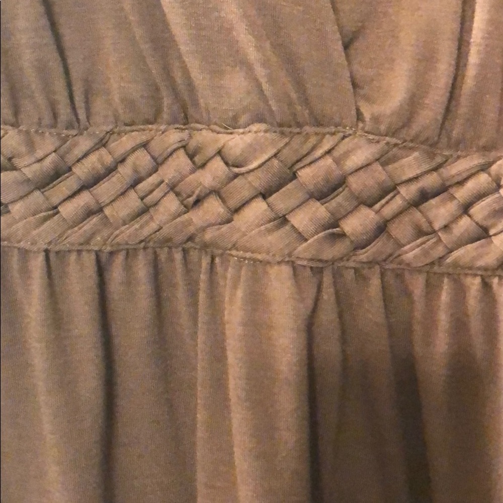 Dress - Picture 3 of 6